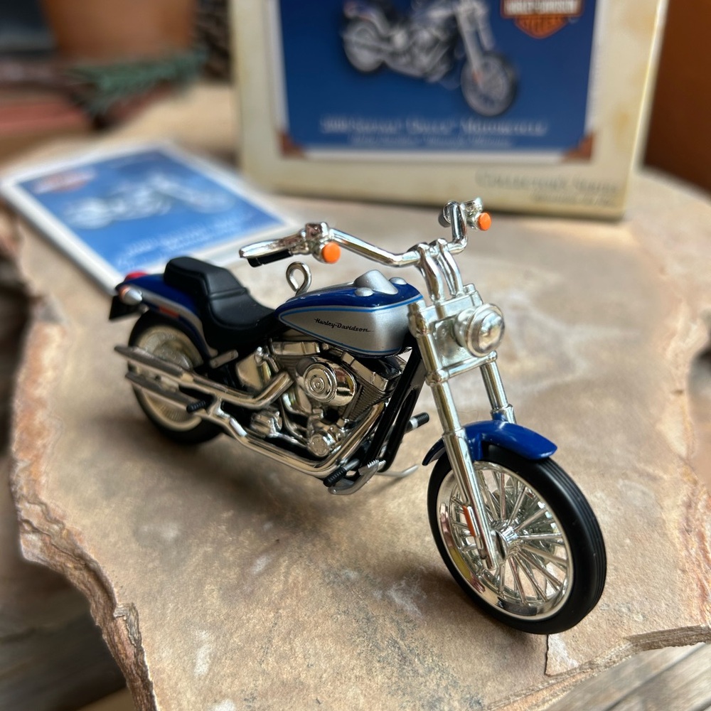 Harley-Davidson 2000 Softail Deuce #7 Keepsake Ornament New in Box